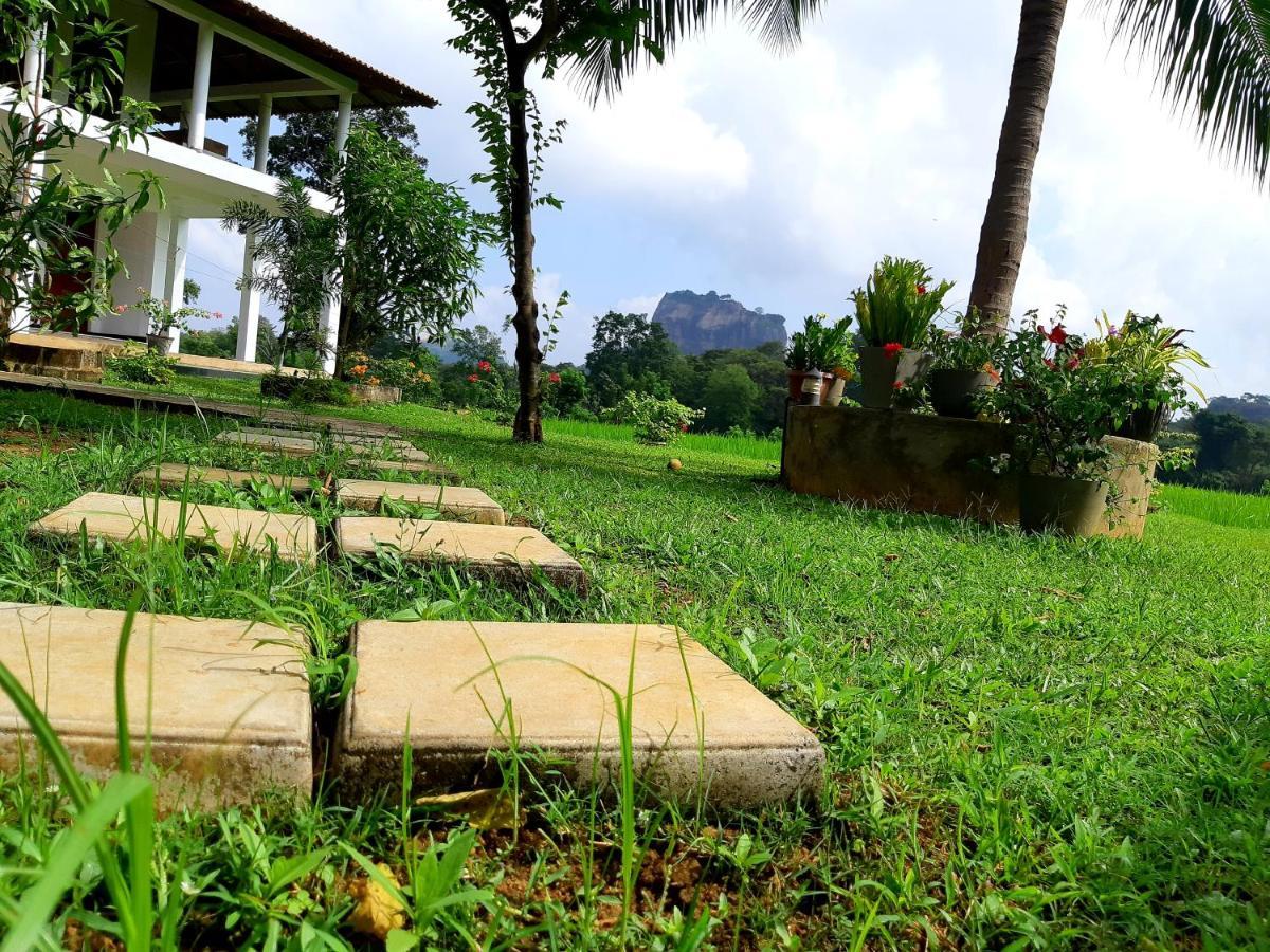 Sigiriya Paradise Inn Exterior foto